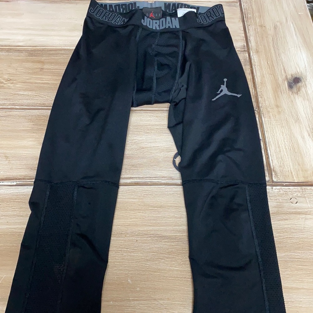 Nike- Jordan- youth tights
